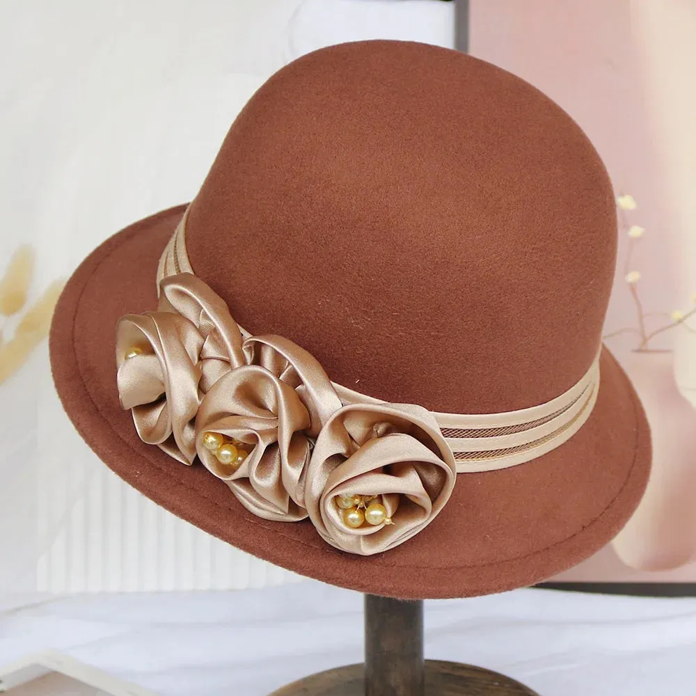 Autumn and winter new woolen top hat, women's British Hepburn style fisherman hat, rose flower elegant and fashionable versatile