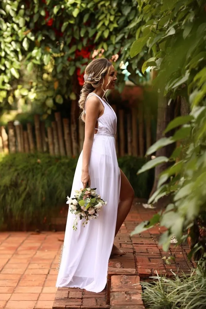 Casual Beach Chiffon Wedding Dresses with Side Slit