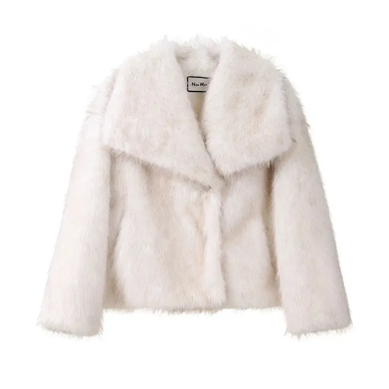 Luxury Faux Fur Gradient Coat for Women – 2025 Winter Collection