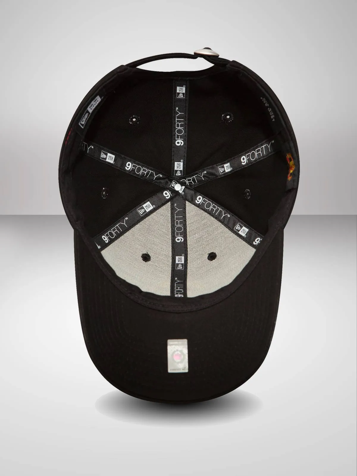 Manchester United Essential Black 9FORTY Cap - New Era